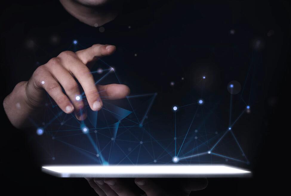 天国凤凰女扮演者是谁 天国凤凰主题曲